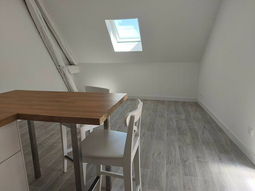 f2 rénové centre ville 30 m²