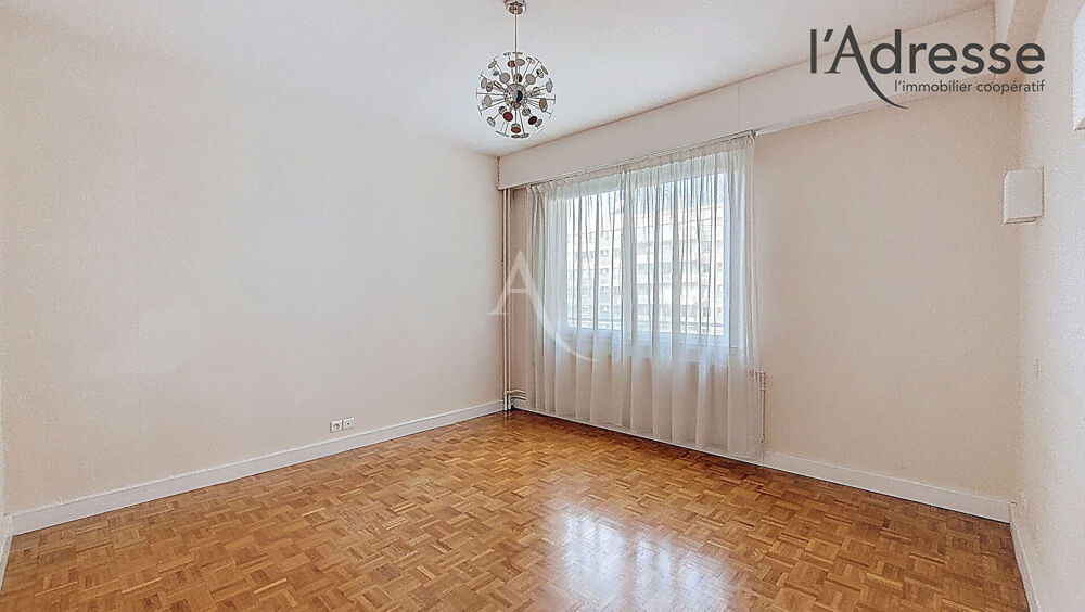 à vendre  Appartement Puteaux (92800)