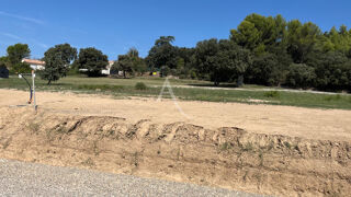  Terrain à vendre 668 m²