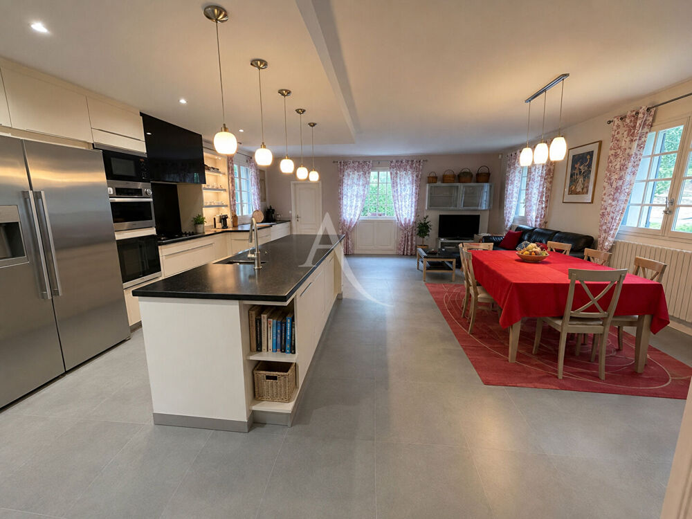 Villa 205 m2 sur terrain de 1600m2