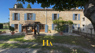  Maison à vendre 12 pièces 369 m²