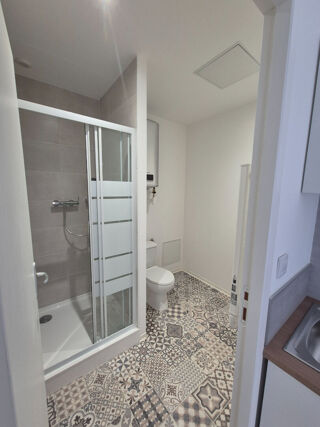  Appartement à louer 2 pièces 33 m²