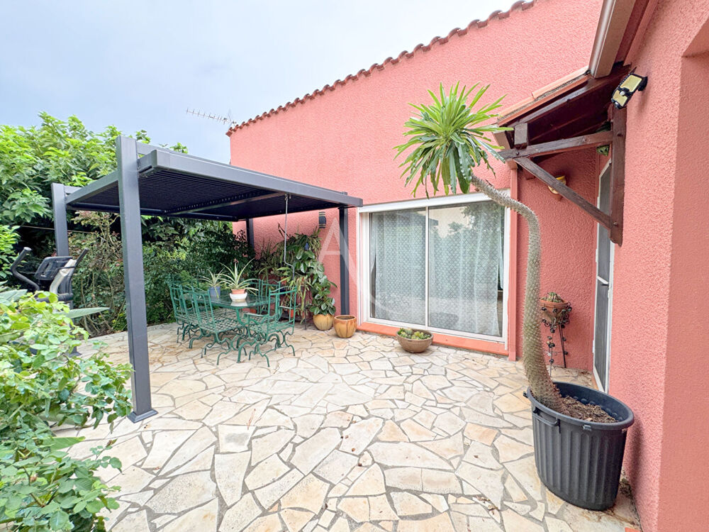 Vente Maison THUIR CENTRE : Maison  5 pièces 116 m²  - 4 FACES - PLAIN PIED - TERRAIN DE 851 m² à deux pas du centre Ville ! Thuir