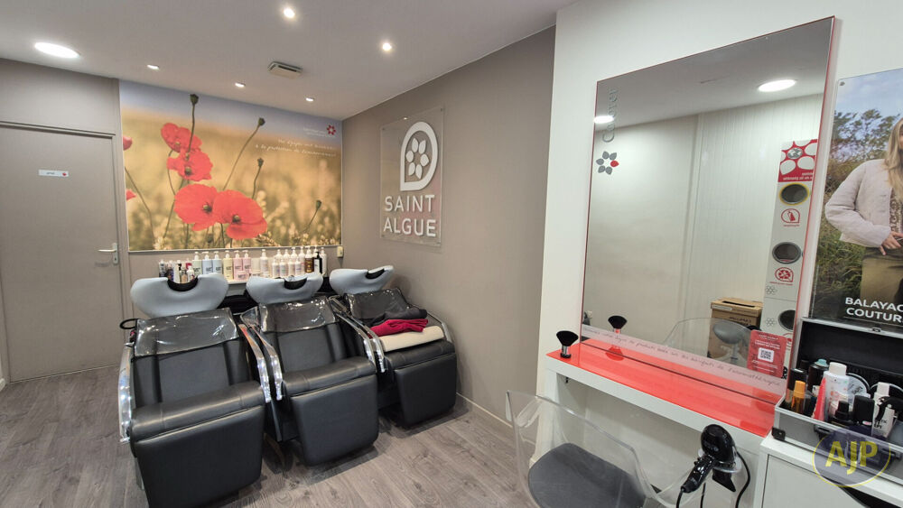   Local commercial Montaigu Vendee 58 m2 Montaigu vendee