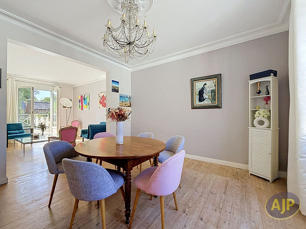NANTES - TOUTES AIDES - Maison familiale à vendre - 5 chambres et grand jardin.