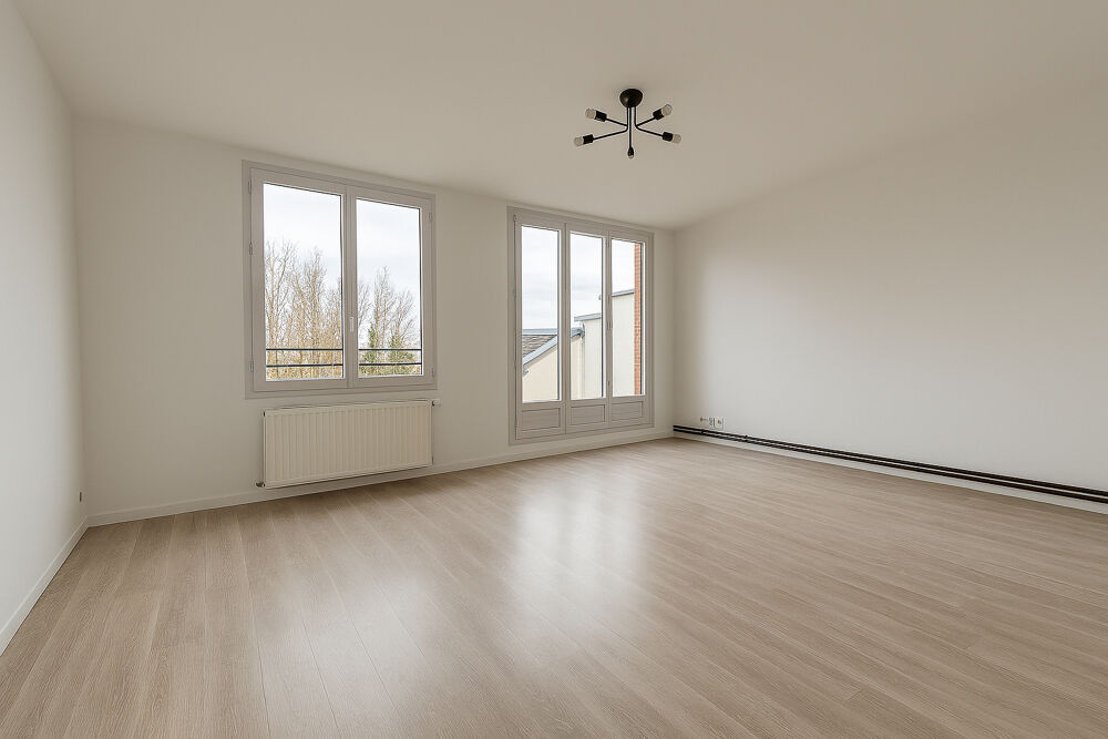 Appartement duplex T4 82 m² Dernier étage Balcon & garage