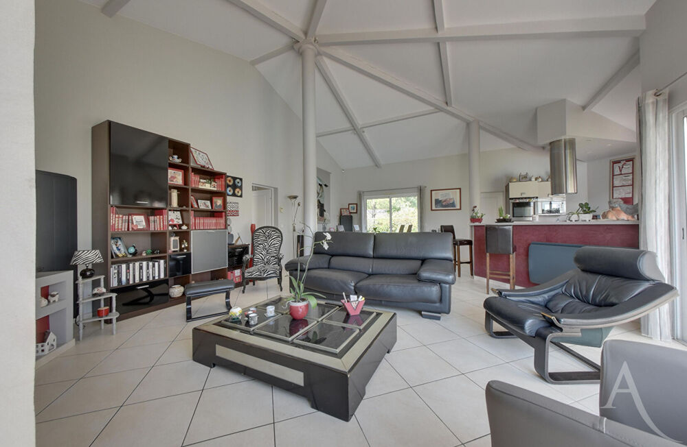 Vente Maison Maison  plain pied 4 pièces de 114,6 m² Azur Azur