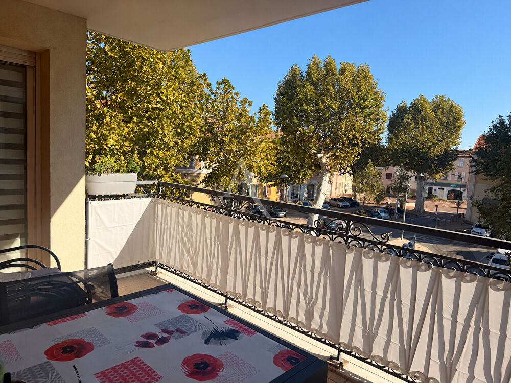 Vente Appartement La Crau Appartement de type 3 de 63 m2 avec terrasse et parking La crau