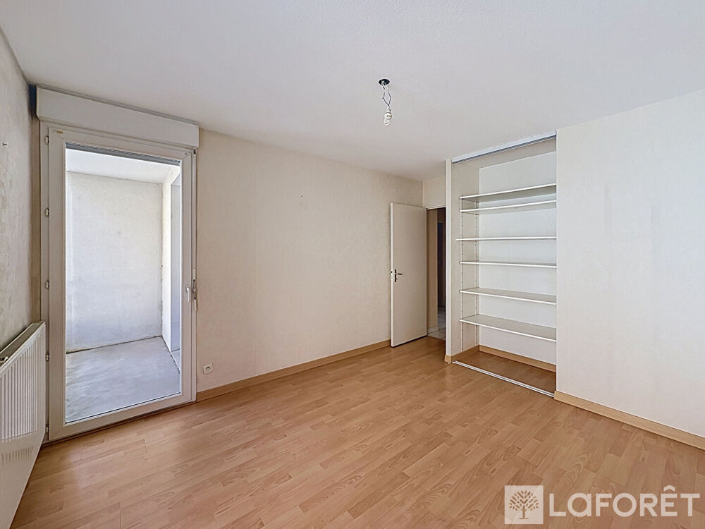 Vente Appartement Appartement Voiron 4 pièce(s) 100.4 m2 Voiron