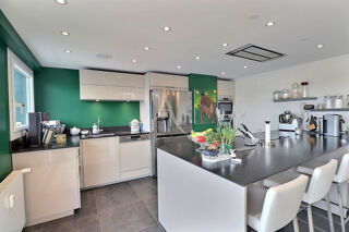  Appartement � vendre 7 pi�ces 226 m�