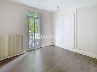  Appartement à louer 2 pièces 47 m²