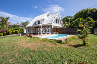  Maison � vendre 9 pi�ces 270 m�