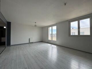  Appartement  vendre 3 pices 61 m