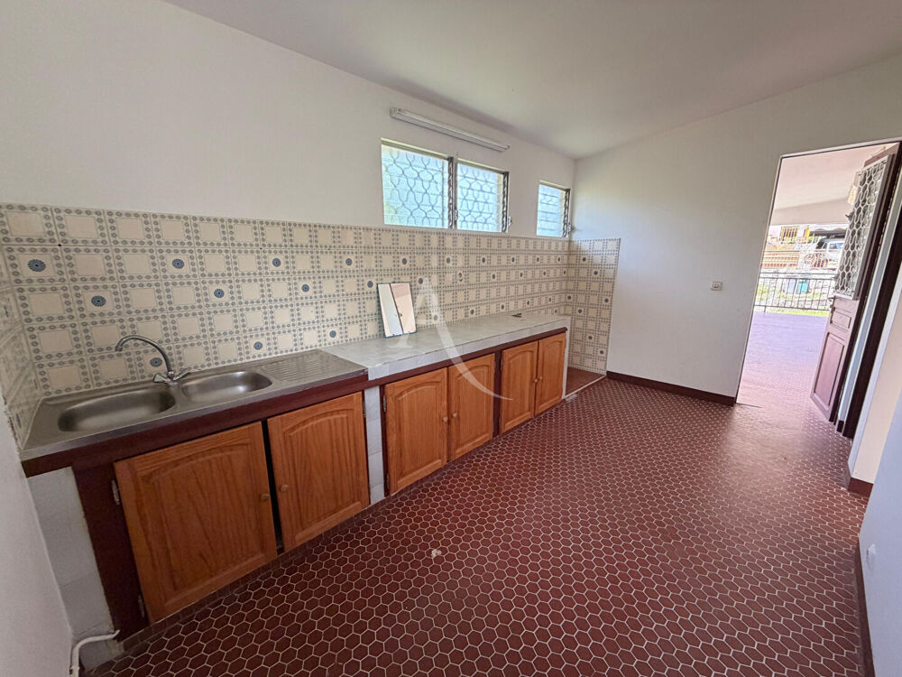 Vente Maison Maison à fort potentiel + 4 studios locatifs Fort de france