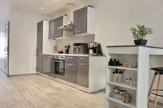  Immeuble � vendre 9 pi�ces 199 m�