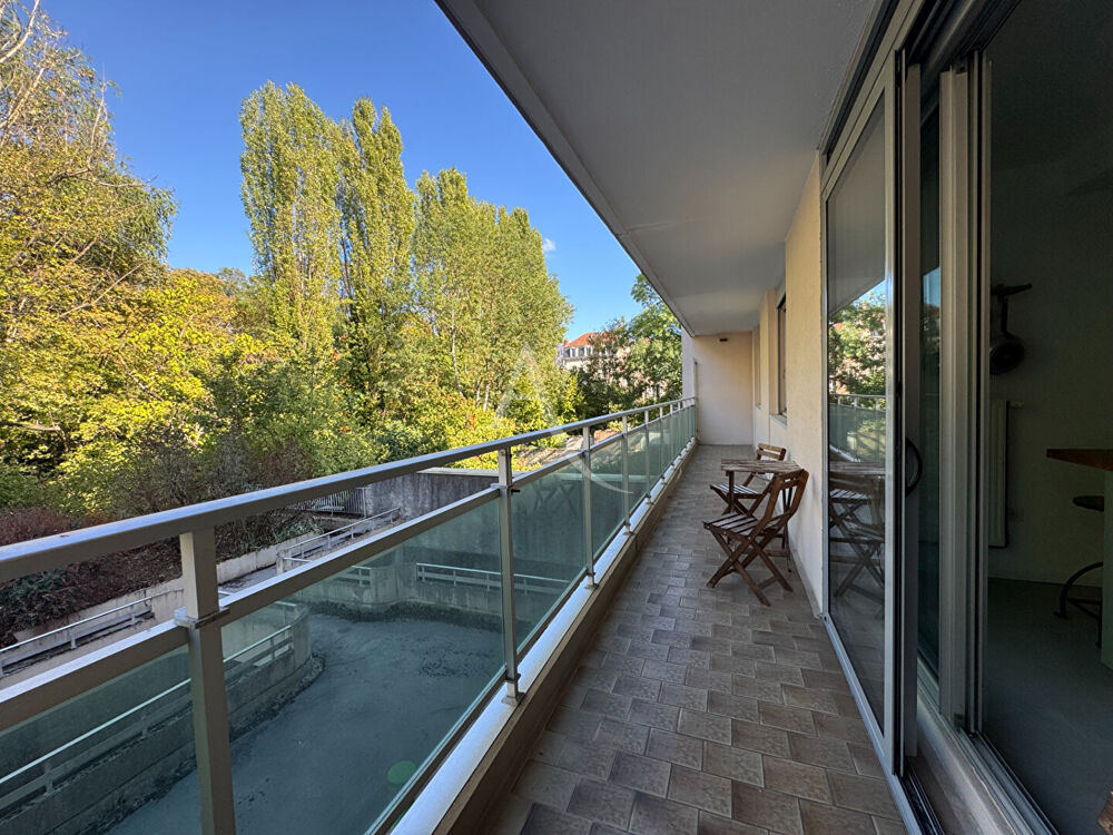 Vente Appartement A VENDRE coeur de ville DIJON ARQUEBUSE. T3 de 88m² avec balcon et garage . Dijon