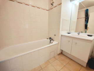  Appartement à louer 2 pièces 48 m²