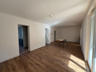  Immeuble � vendre 8 pi�ces 150 m�