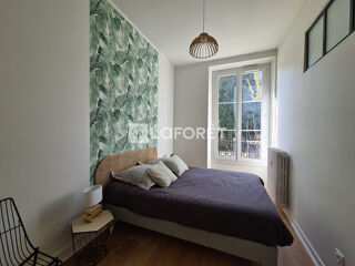  Appartement à louer 2 pièces 42 m²