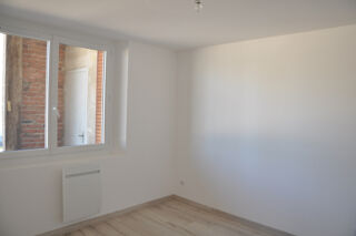  Appartement à louer 3 pièces 68 m²