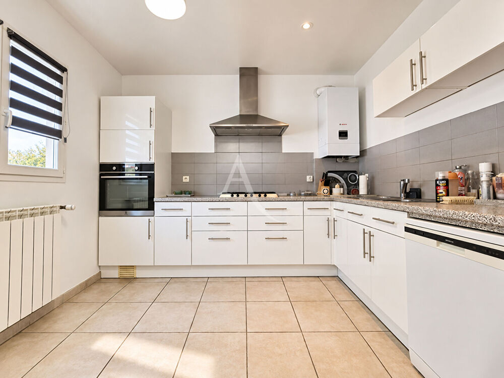 Vente Maison OUVEILLAN - MAISON 3 CHAMBRES - 89m² - JARDIN AVEC PISCINE SANS VIS A VIS Ouveillan