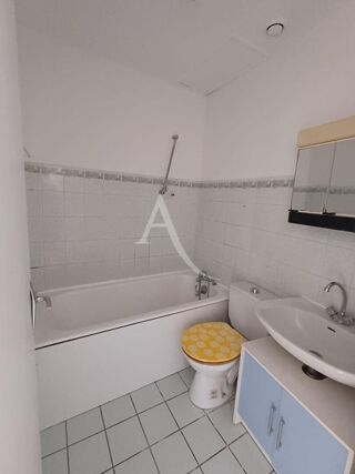  Appartement � louer 1 pi�ce 25 m� Nantes