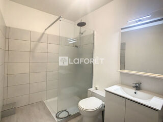  Appartement à louer 3 pièces 70 m²