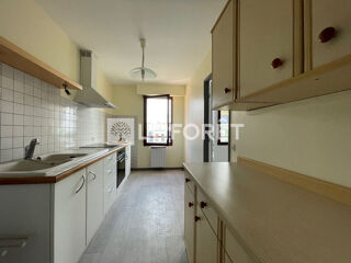  Appartement à louer 2 pièces 57 m²