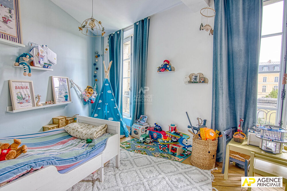 � vendre  Appartement Versailles (78000)