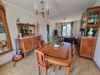  Maison  vendre 6 pices 142 m