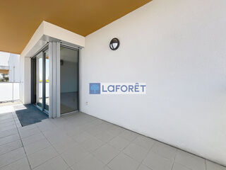  Appartement à louer 4 pièces 102 m²