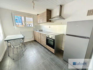  Appartement à louer 3 pièces 52 m²