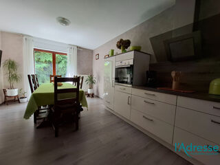  Maison  vendre 6 pices 144 m