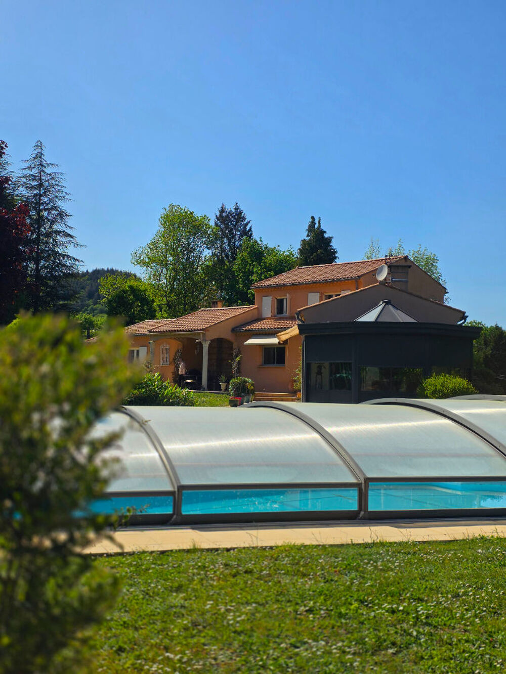 Vente Maison Villa d'architecte 6 pièces 180 m2 Albine