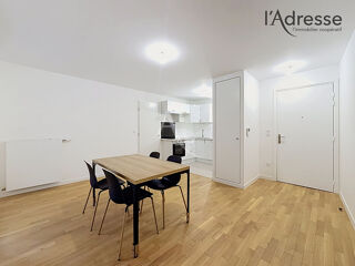 Location Appartement Appartement Suresnes 2 pièce(s) 43 m2 Parking/Balcon Suresnes