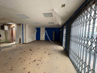  Immeuble � vendre 260 m�