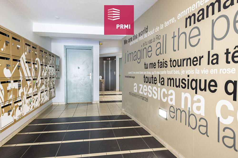 Appartement Studio à Saint Denis centre proche CGSS