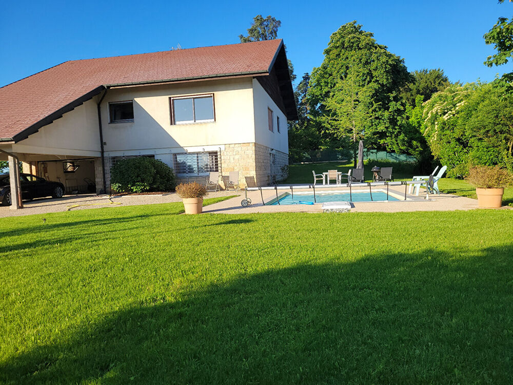 Maison 9 pièce(s) 300 m2