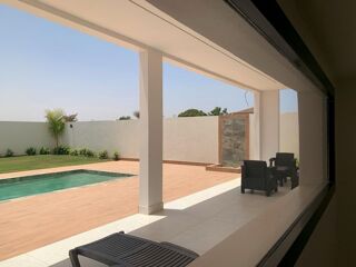  Villa � vendre 6 pi�ces 324 m� Nguerigne
