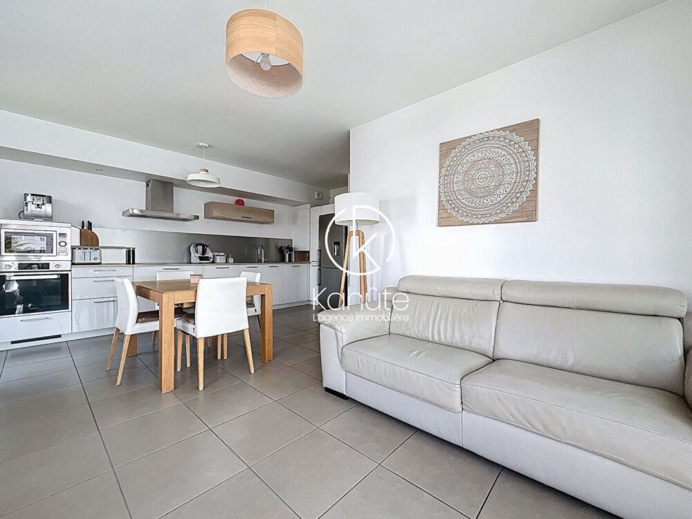 Vente Appartement Appartement Lyon 7, quartier des Girondins, 4 pièce(s) 78.23m2, 3 chambres, terrasse, garage Lyon 7