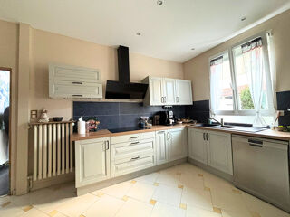  Maison  vendre 4 pices 122 m