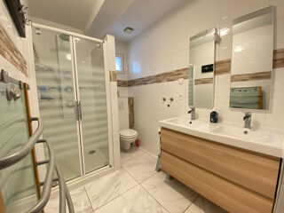  Maison  vendre 10 pices 230 m