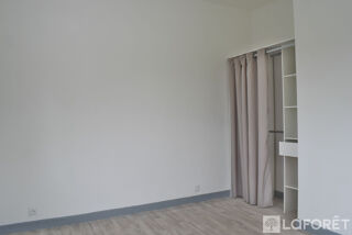  Appartement à louer 1 pièce 27 m²