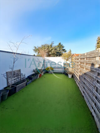 Appartement 4 pièces 96 m² · à Suresnes · 96 m² · 676 000 €