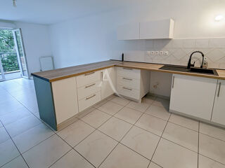  Appartement � louer 3 pi�ces 64 m�