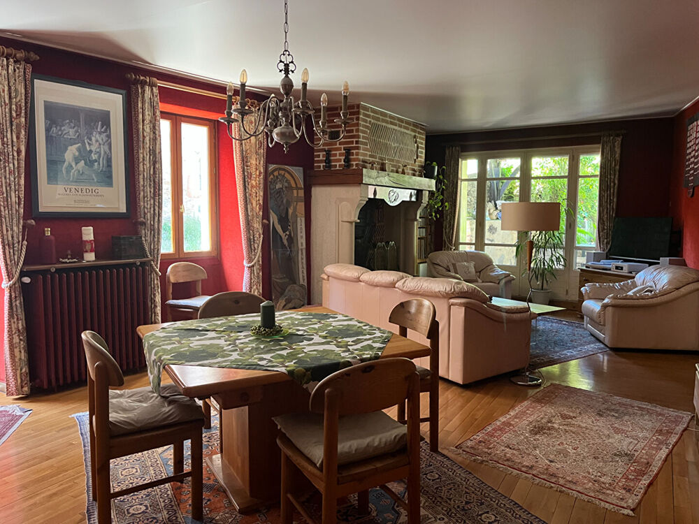 Vente Maison Élégante propriété de caractère avec trois habitations, piscine et cadre privilégié Bouillac