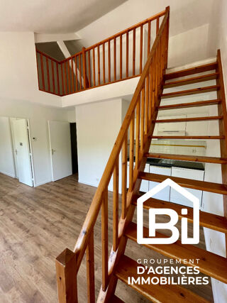  Appartement à louer 2 pièces 45 m²