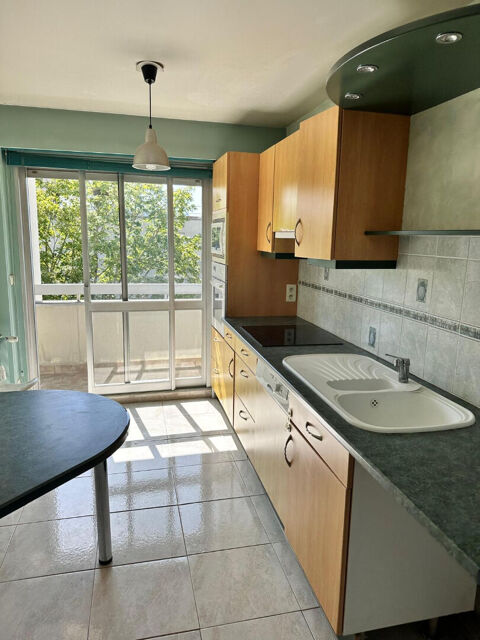  Appartement � louer 4 pi�ces 86 m�