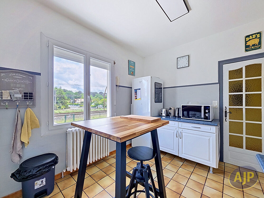 Vente Maison jardin arboré garage double Cestas