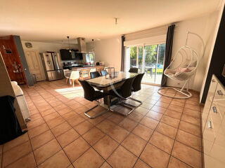  Maison � vendre 7 pi�ces 185 m�